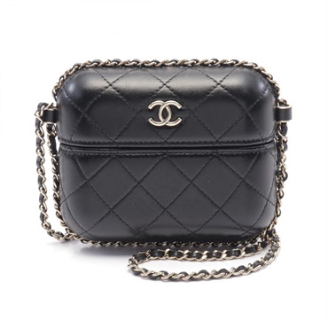 CHANEL Matelasse Chain Pochette Shoulder crossbody Bag leather Black Used SHW