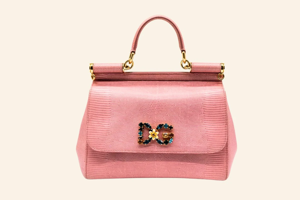 Resale Shop for Luxury Bags, pre-owned bags store in dubai, used designer bags store, second hand designer bags store