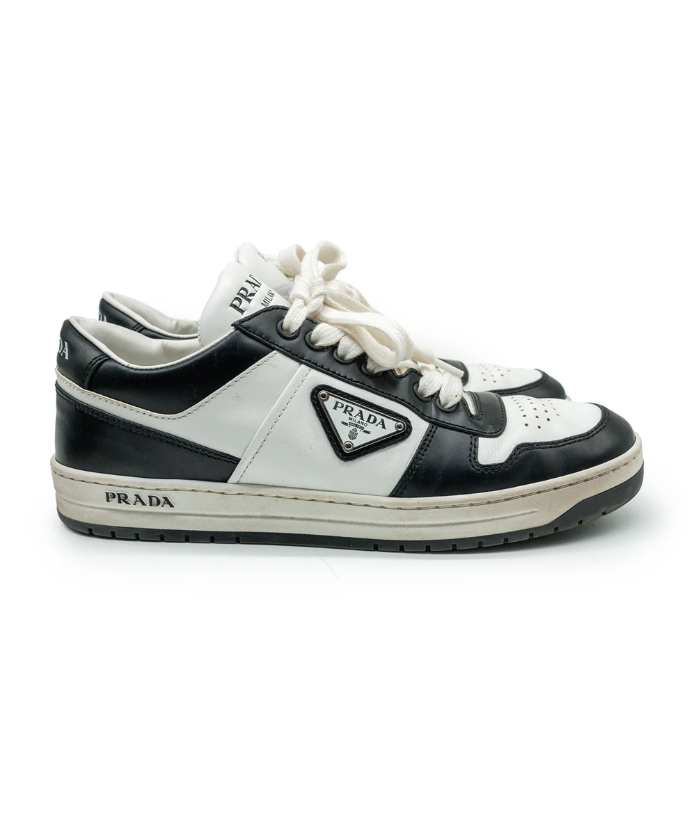 Prada Size 39 White and Black Downtown Leather Womens Sneakers
