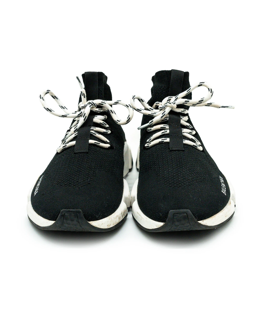 Balenciaga Size 42 Black Knit Fabric Speed Lace Up Sneakers