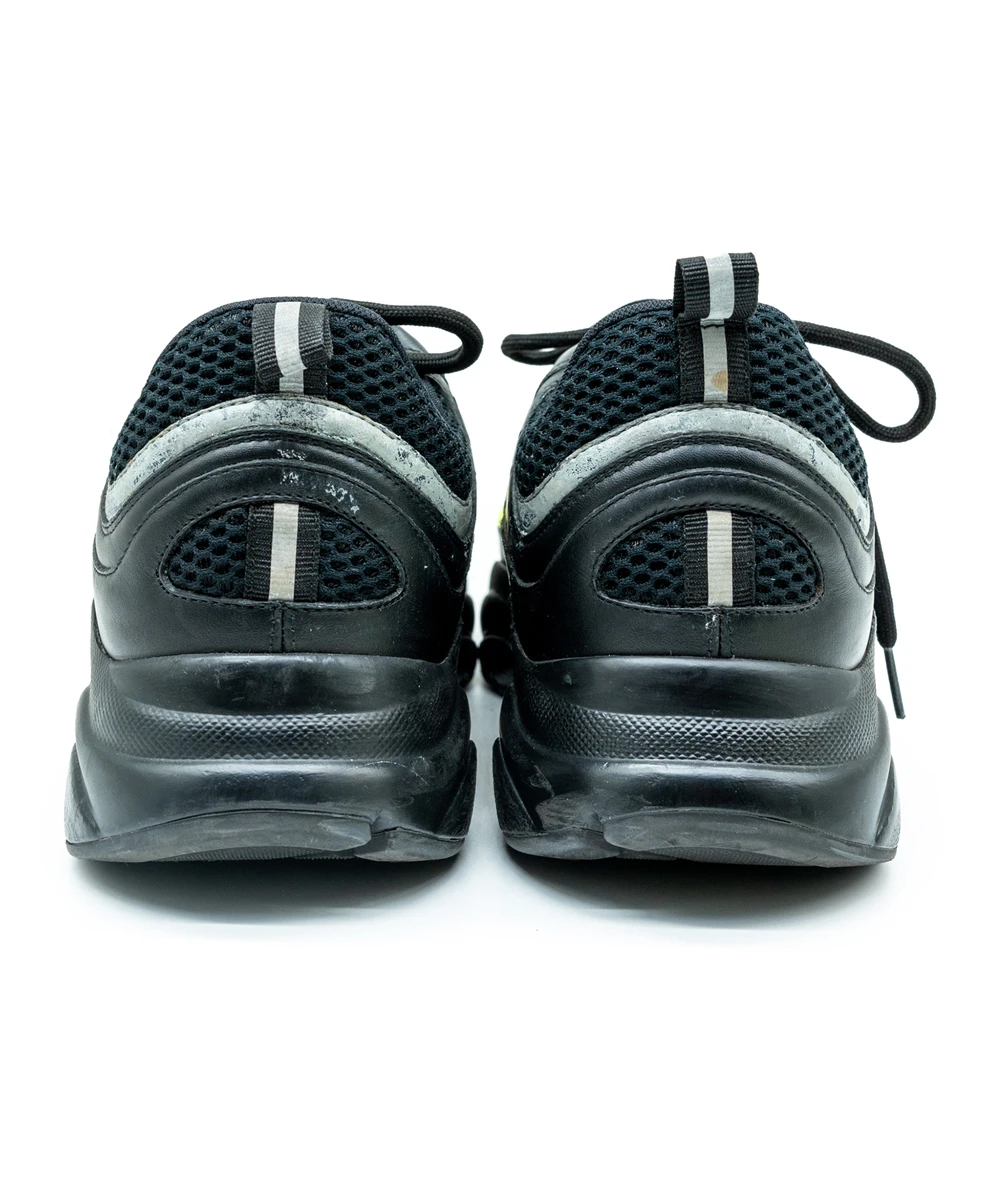 Dior Size 42 Black/Neon Green Leather and Mesh B22 Sneakers
