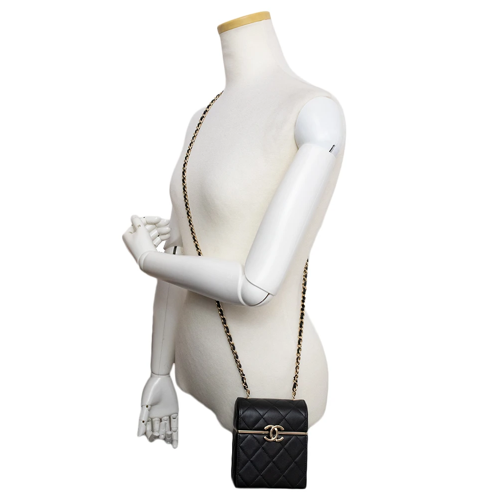 Chanel Black Quilted Lambskin Box Chain Vanity Shoulder Bag