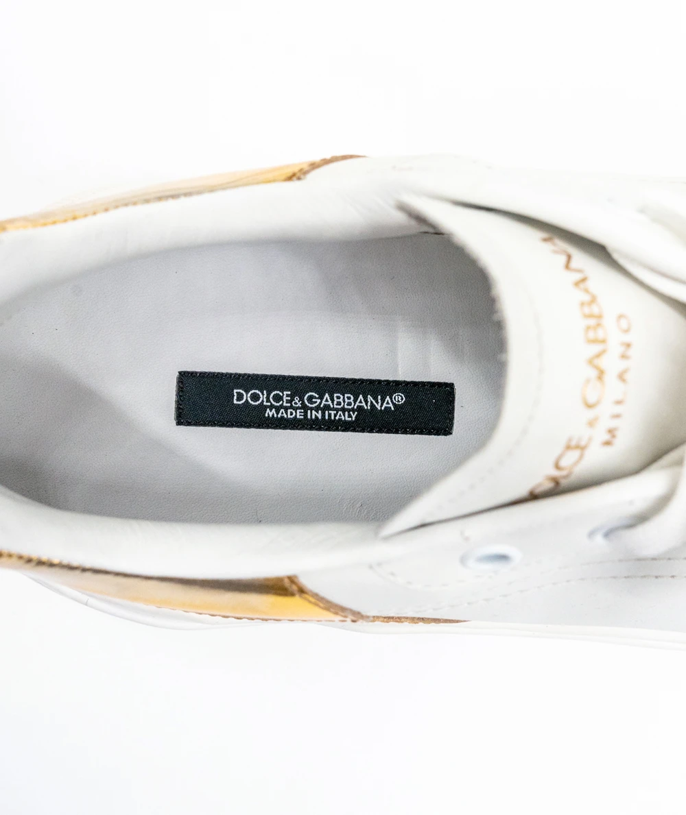 Dolce  Gabbana Size 40 White/Golden Patent Leather Super King Low Top Sneakers