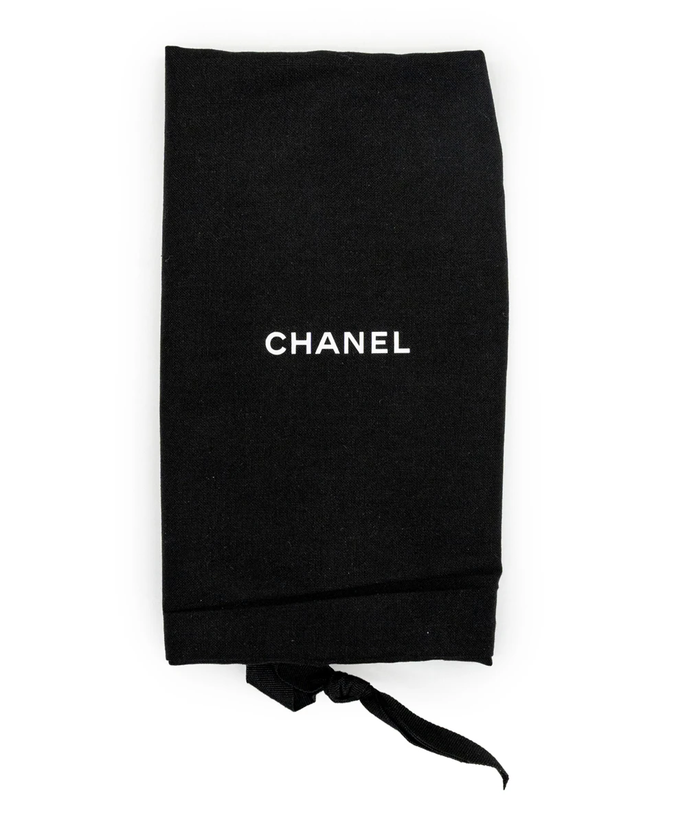 Chanel Black Quilted Caviar Leather Classic Flap Wallet