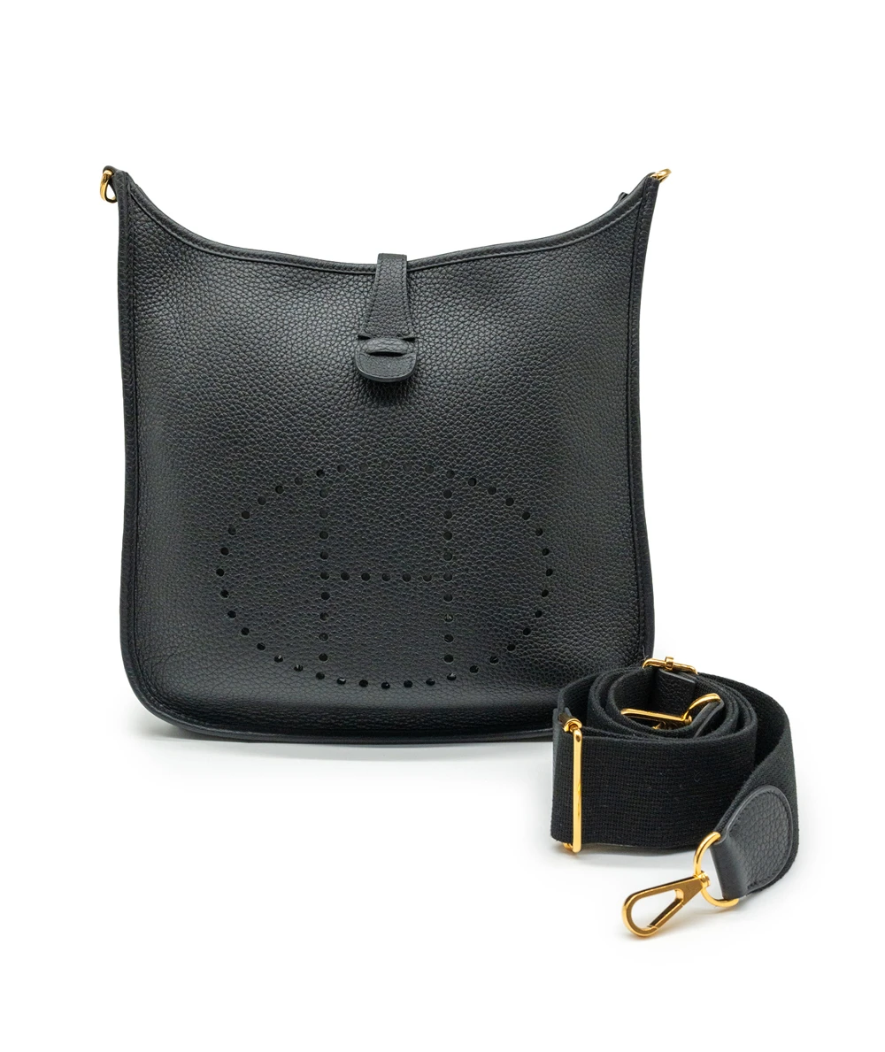 Hermes Size 28 Black Color Clemence Leather Evelyne III PM bag