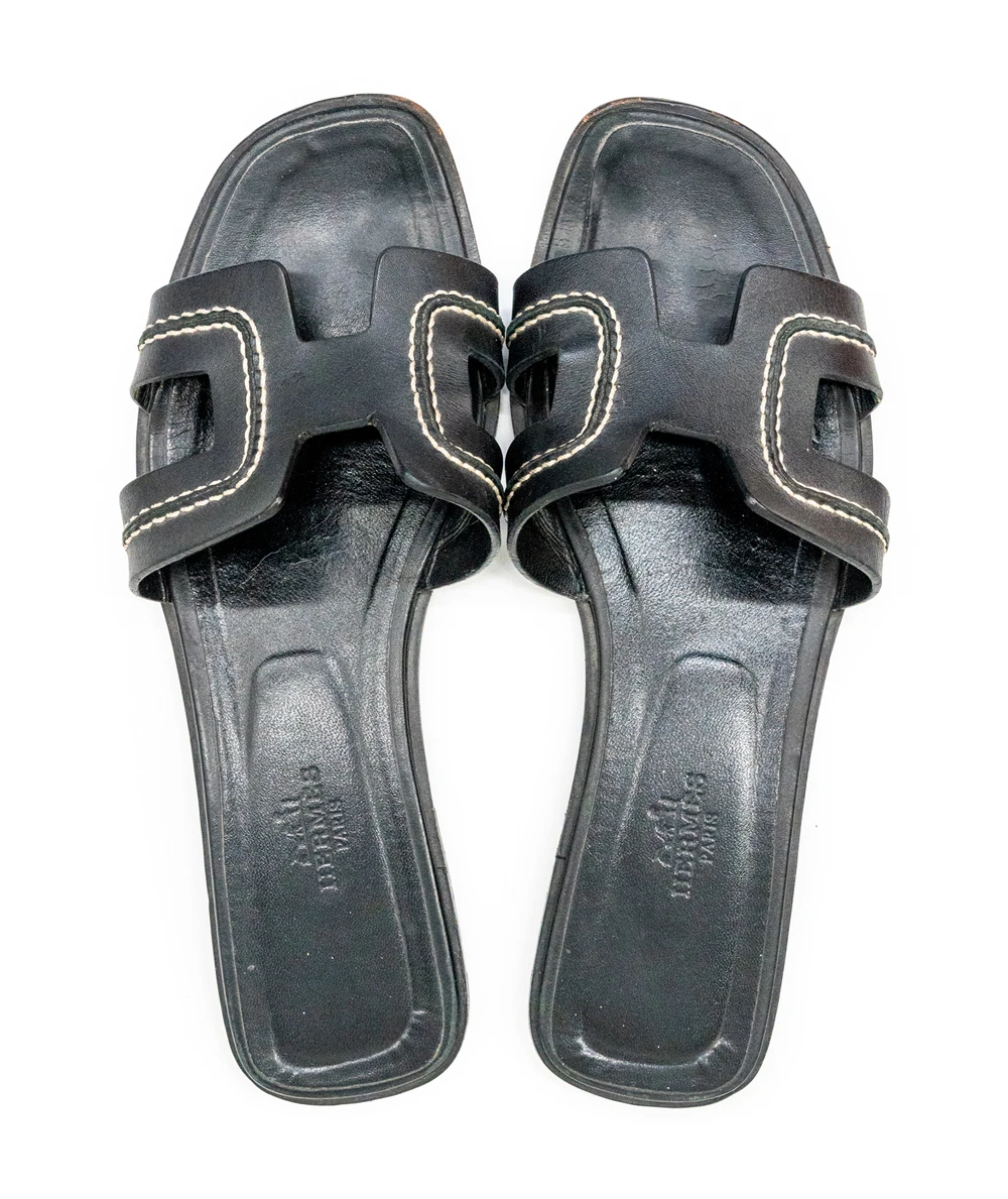 Hermes Size 37 Black Leather Oran Sandals
