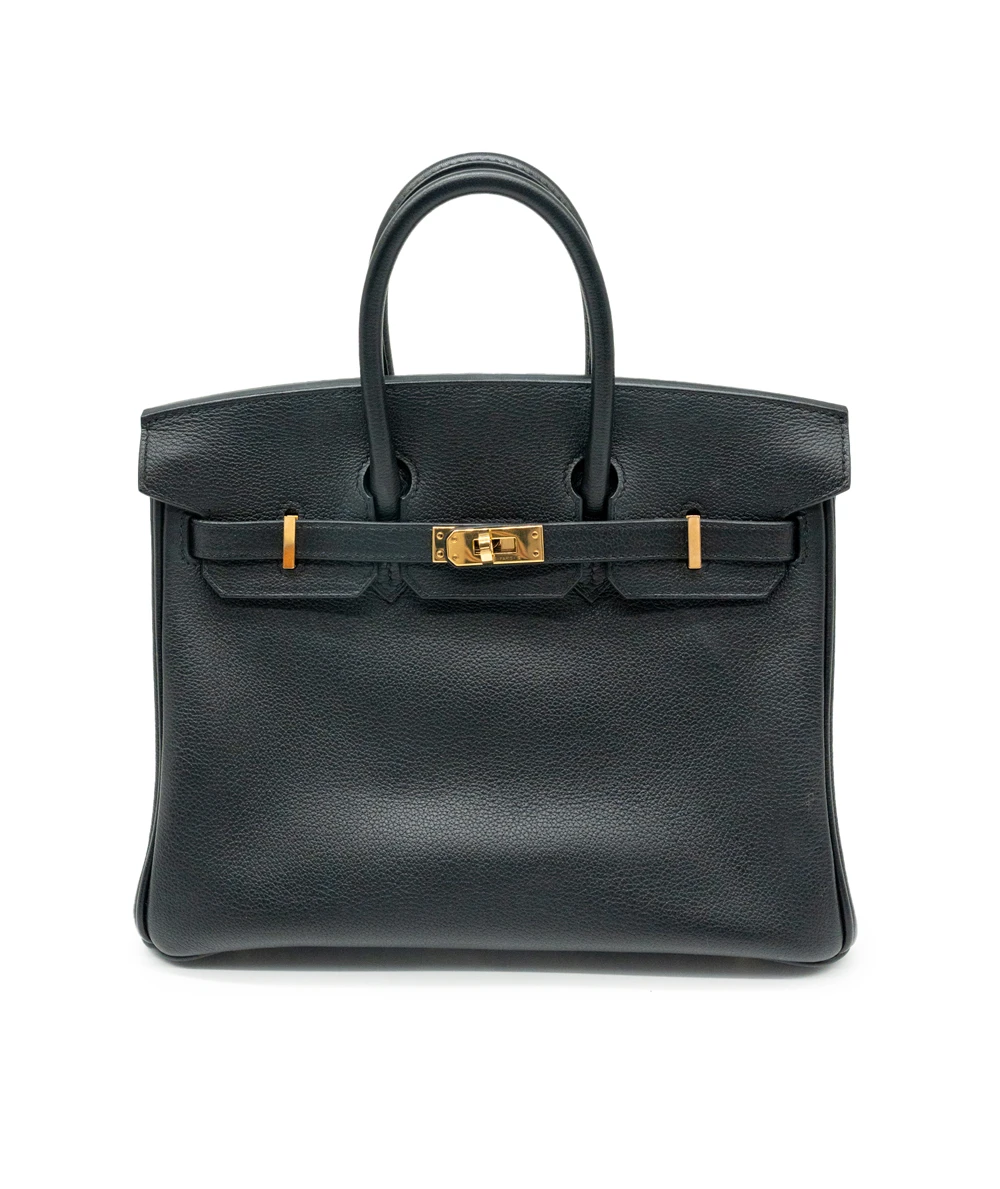 Hermes 2020 (Stamp Y) Size 25 Black Birkin in Evercolor Leather and Gold Hardware