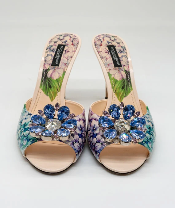 Dolce  Gabbana Size 38 Multicolor Patent Crystal Embellished Flower Slide Sandals