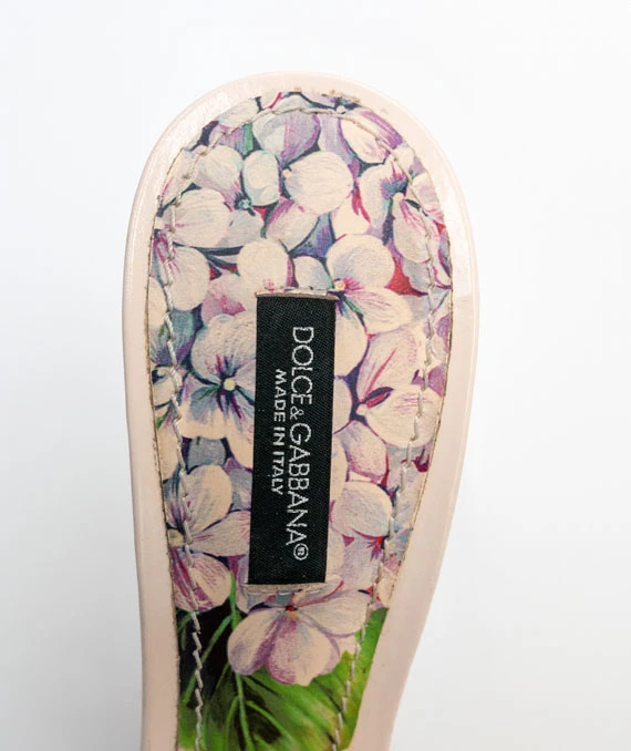 Dolce  Gabbana Size 38 Multicolor Patent Crystal Embellished Flower Slide Sandals