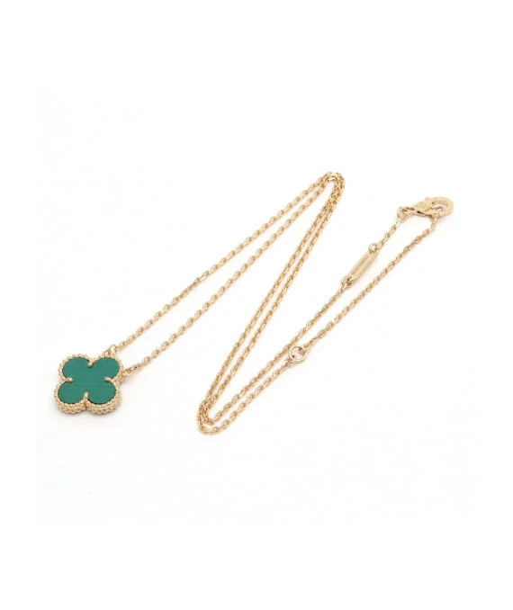 Van Cleef  Arpels Vintage 18k Yellow Gold Necklace with Alhambra Malachite Pendant