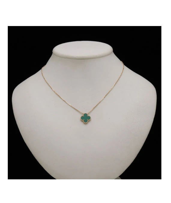 Van Cleef  Arpels Vintage 18k Yellow Gold Necklace with Alhambra Malachite Pendant