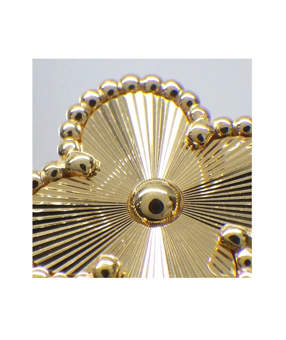 Van Cleef  Arpels Vintage Alhambra 18k Yellow Gold Ring