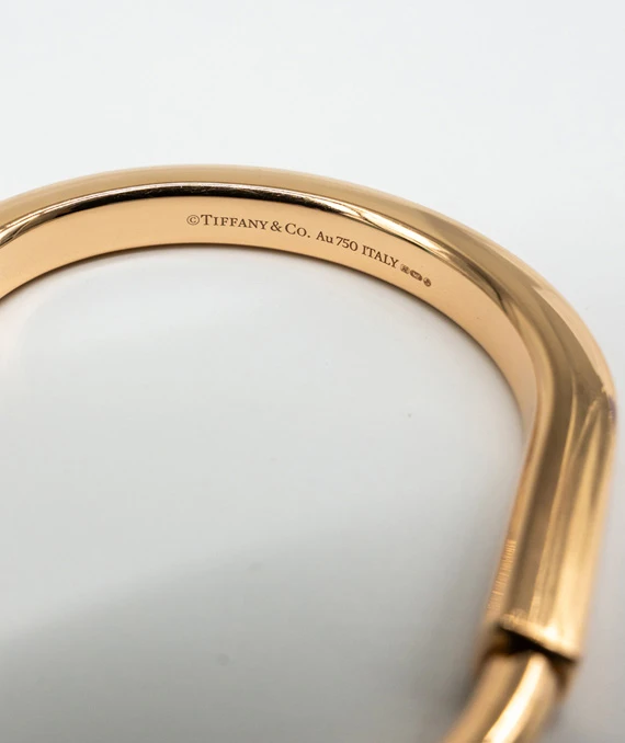 Tiffany  Co. "Tiffany Lock" 18k Rose Gold Medium Size Bangle