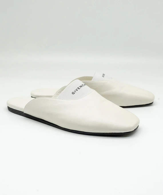 Givenchy Size 37 White Bedford Leather Flat Mules