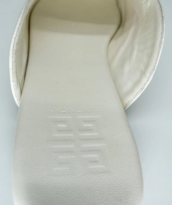 Givenchy Size 37 White Bedford Leather Flat Mules