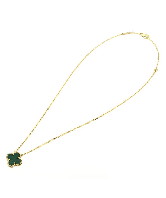 Van Cleef  Arpels Vintage 18k Yellow Gold Necklace with Alhambra Malachite Pendant