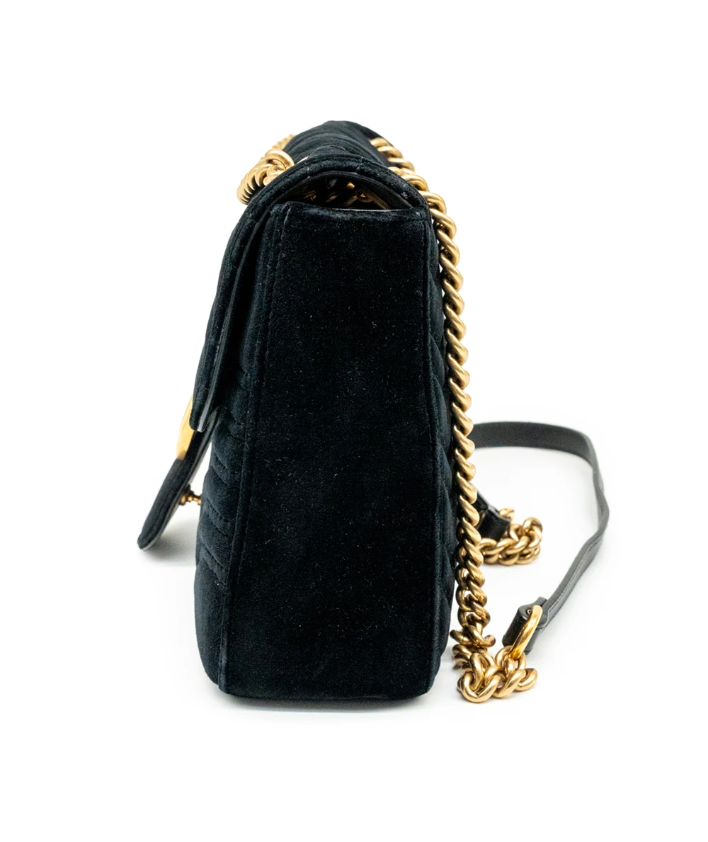 Gucci Black Velvet GG Marmont Matelassé Medium Shoulder Bag