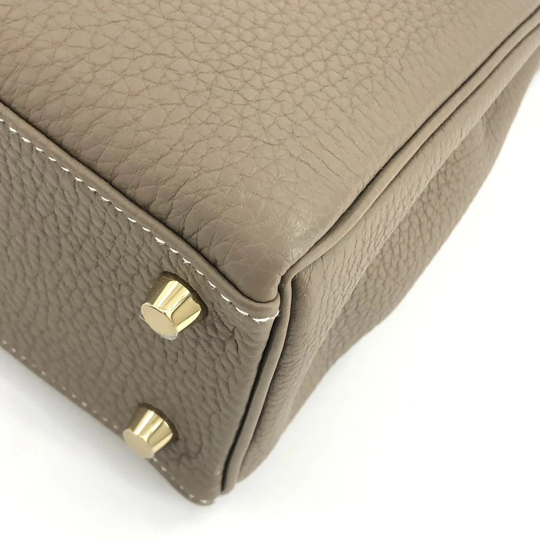 Hermes 2022 (Stamp U) Size 25 Togo leather Kelly Etoupe in Color with Gold Hardware