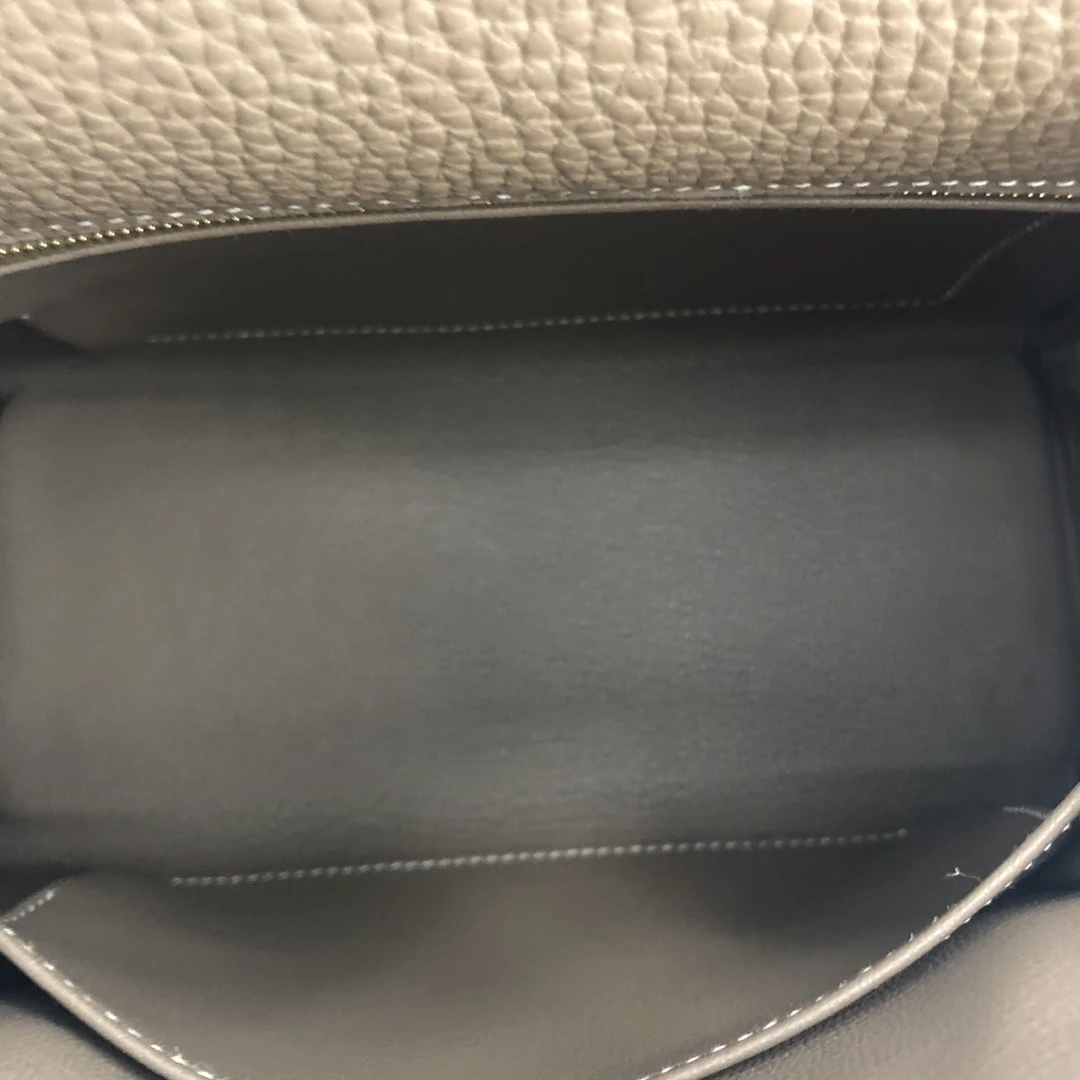 Hermes 2022 (Stamp U) Size 25 Togo leather Kelly Etoupe in Color with Gold Hardware
