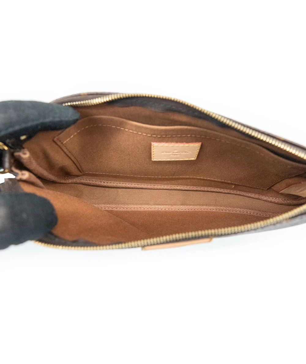 Louis Vuitton Monogram Canvas Multi-Pochette Accessories Bag with Kaki Strap