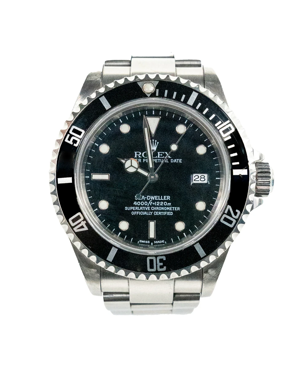 Rolex Sea-Dweller 4000 Date Stainless Steel Automatic 16600 Mens Wristwatch 40mm